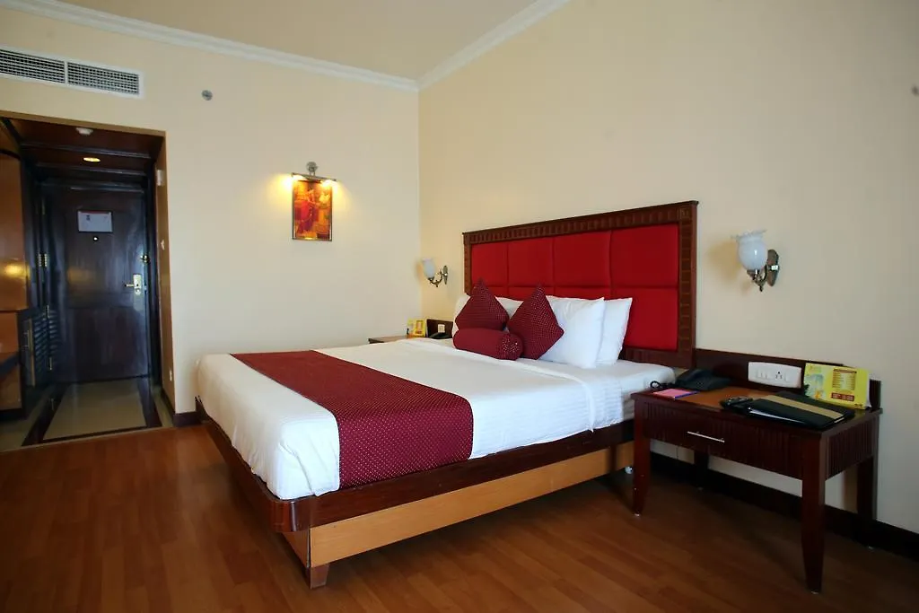 Joys Palace Hotel Thrissur